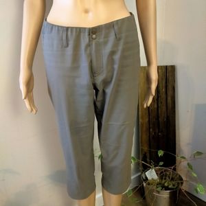 Merrell Olive Green Crop Mid Calf Trouser Capris Pants